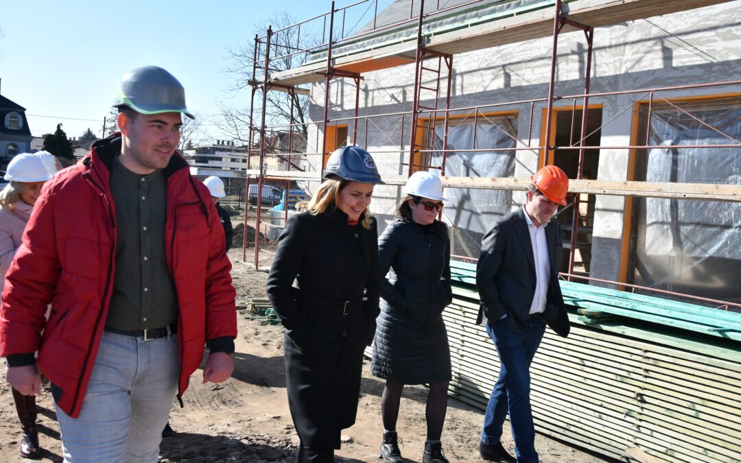 A new crèche is under construction in Debrecen