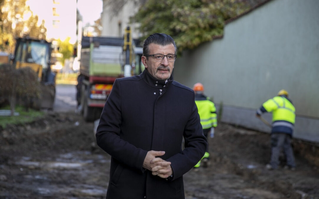 Road repairs on Garai Street