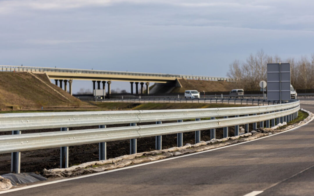 The new section of Main Road 33 expanded to 2×2 lanes was handed over