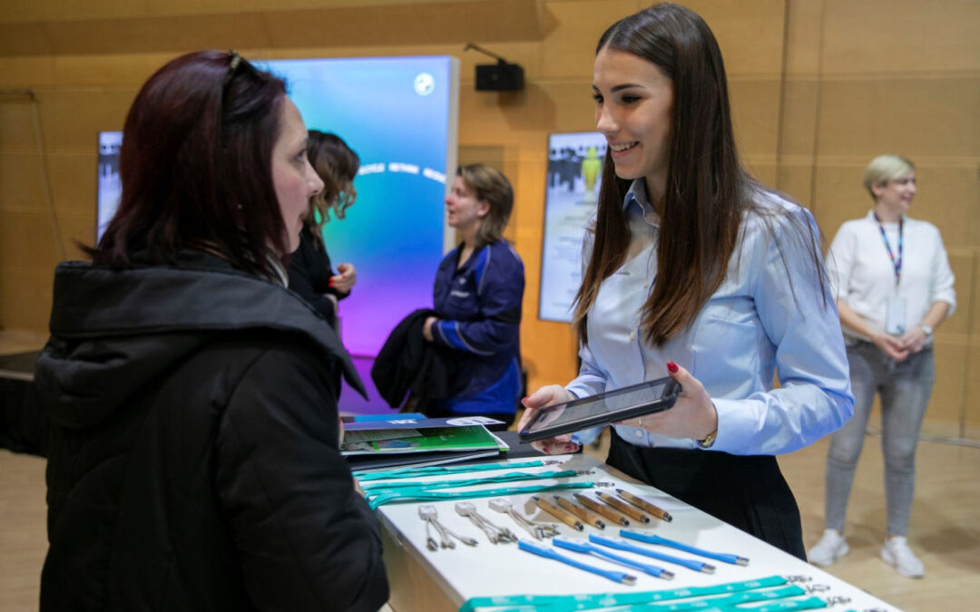 Nearly thirty companies offered opportunities at the Debrecen job fair