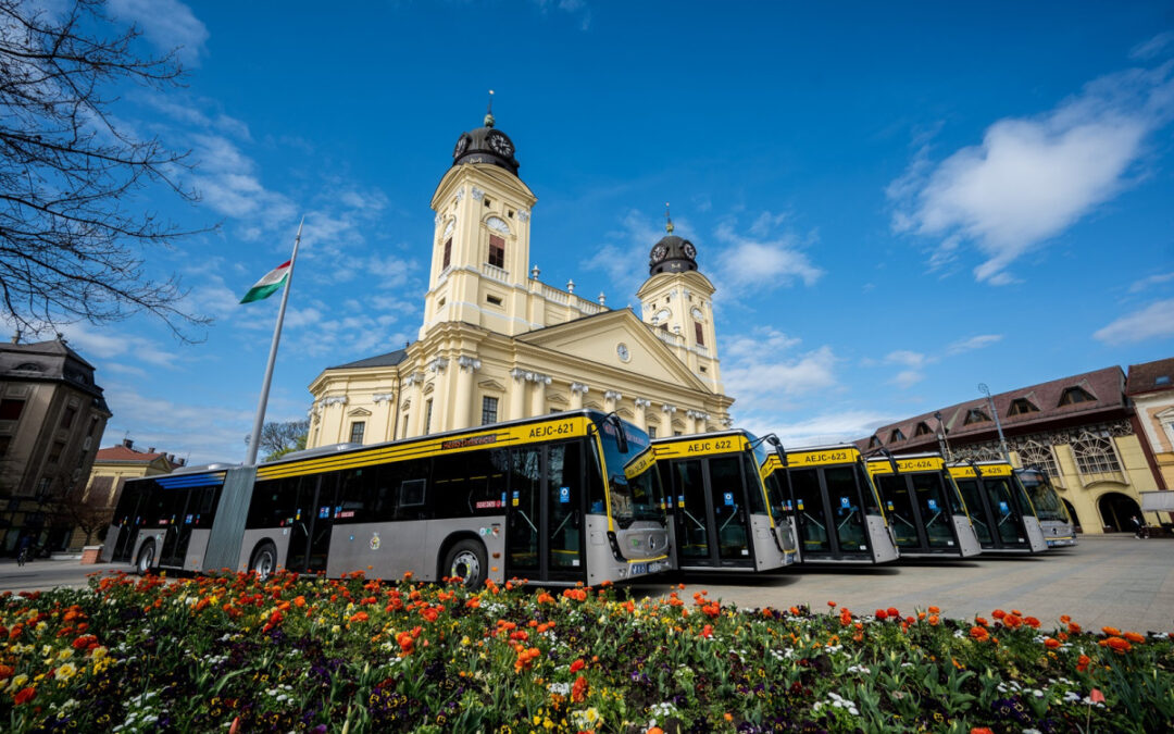 New low fuel consumption buses entered service in Debrecen