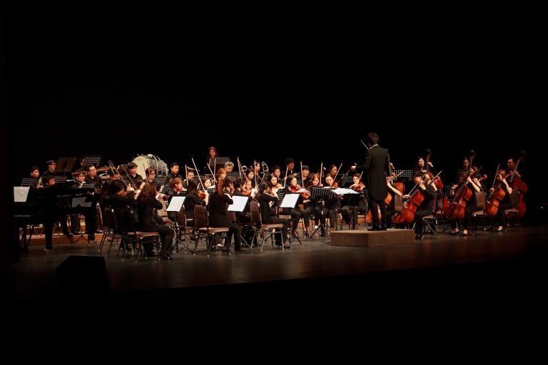 Places orchestra 768x512