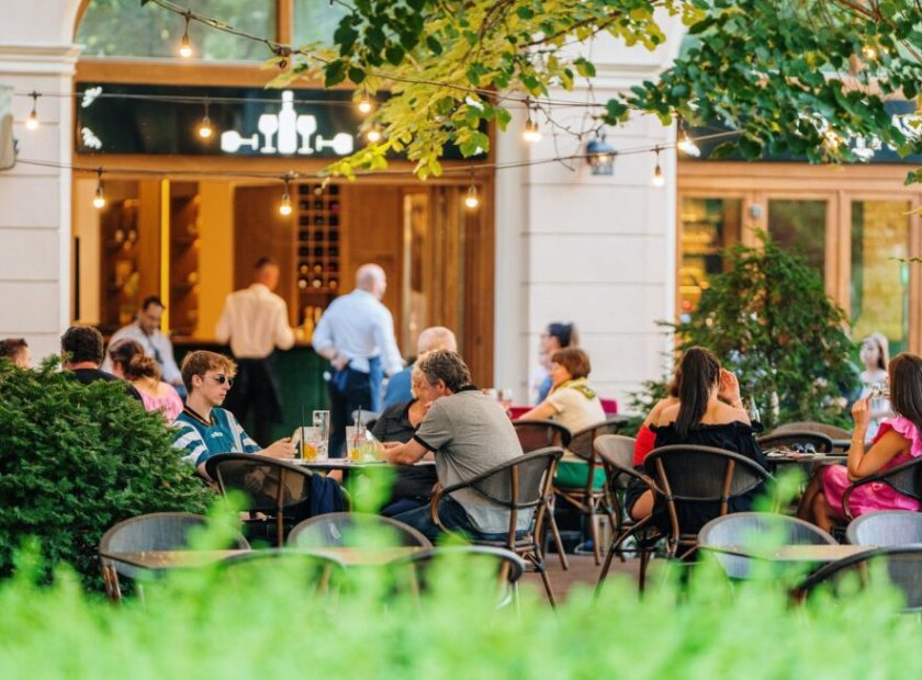 Coffee_places_Debrecen-980×653