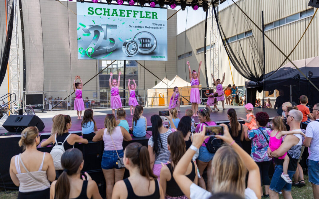 Schaeffler held a family day in Debrecen