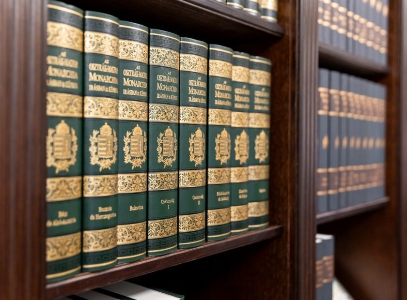 Mayor’s Reference Library established_Debrecen_Hungary