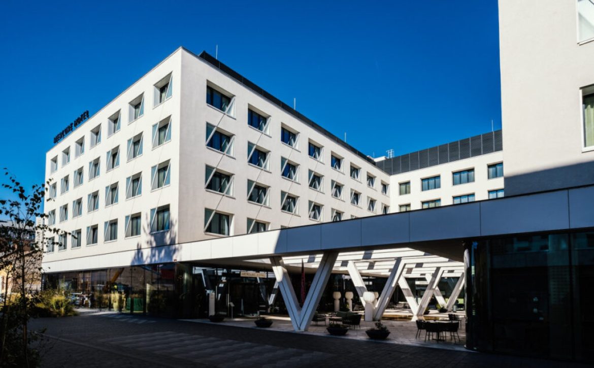 Mercure Debrecen hotel awarded BREEAM Excellent international certification_Debrecen_Hungary