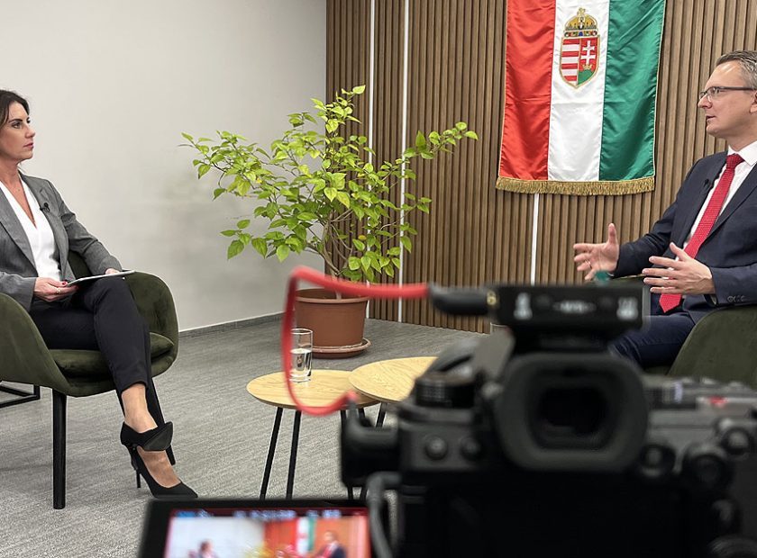 Investments by large Chinese and South Korean companies serve Hungary s interests_Debrecen_Hungary