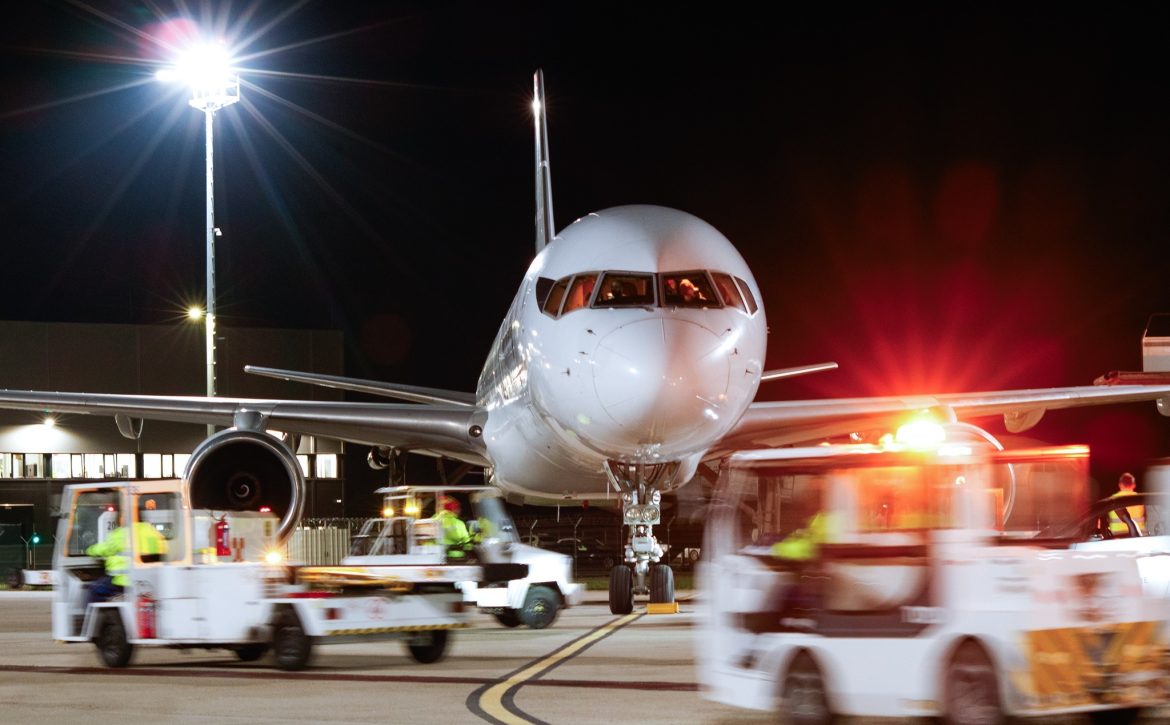 The first scheduled cargo flight to Debrecen International Airport has arrived_Debrecen_Hungary