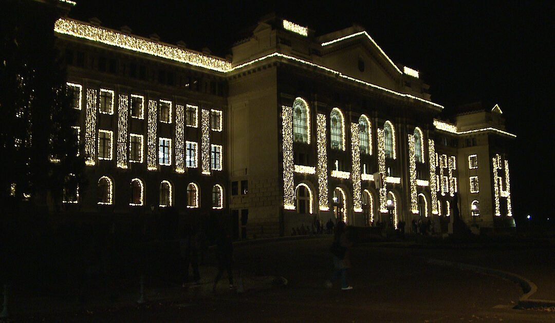 The main building of the University of Debrecen is dressed in festive lights