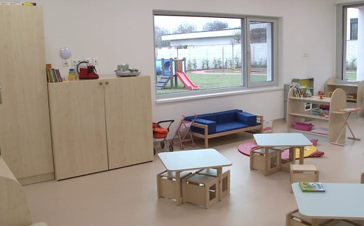Feszek-Reformed-Kindergarten-in-Debrecen-has-a-new-nursery-building_Debrecen-Hungary-1024×538