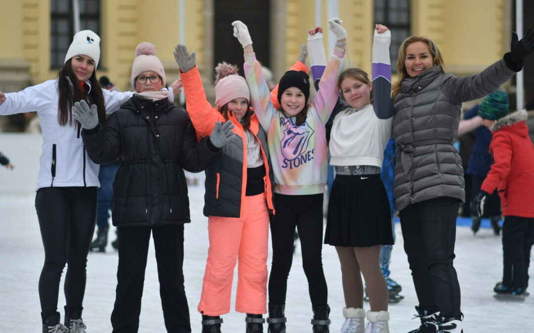 Free skating for students on Kossuth Square