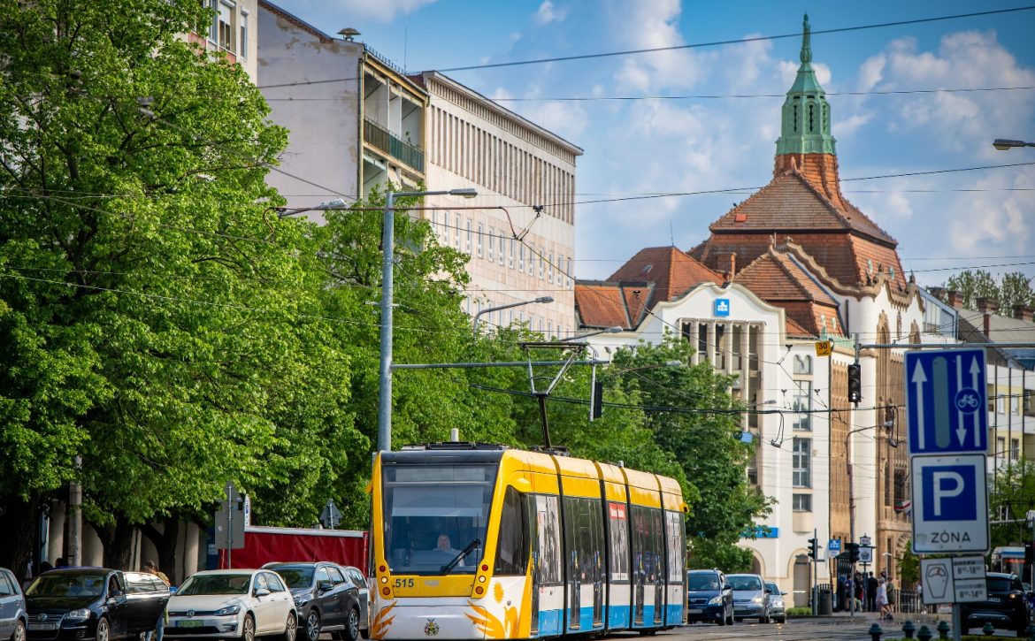 Debrecen4U – Debrecen – Guides