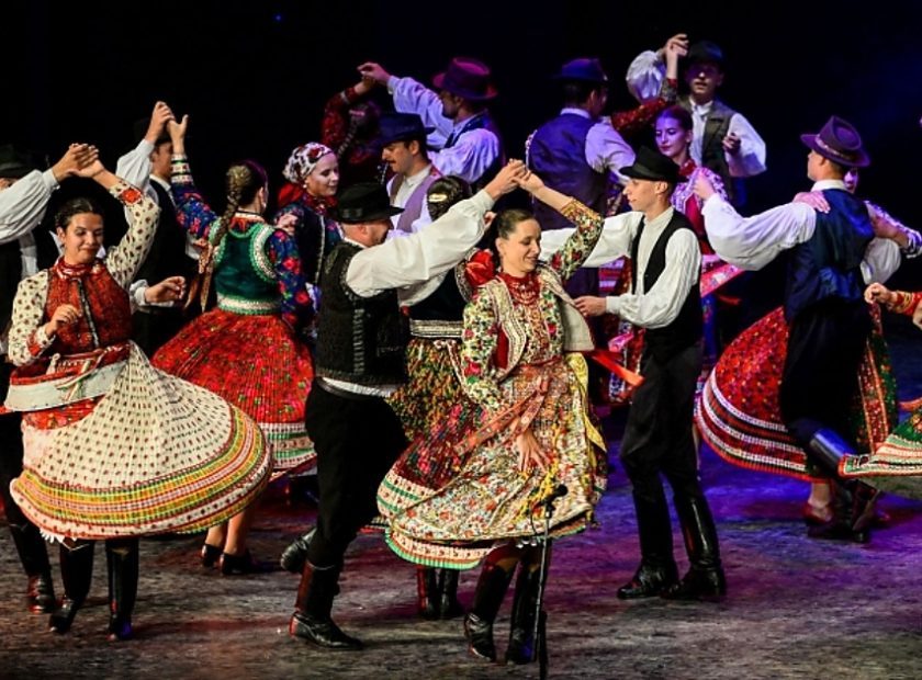 Debrecen’s cultural spring offers various genres from folk dance, classics to techno_Debrecen_Hungary