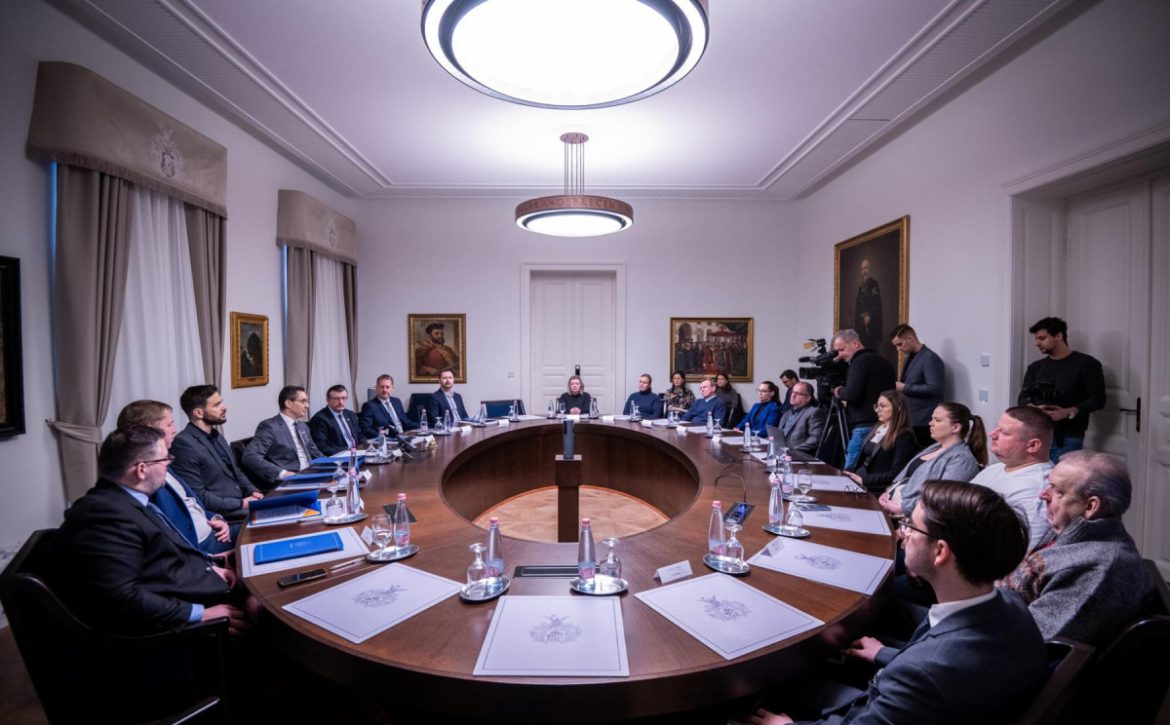 More buildings are being renovated under the Debrecen panel program _Debrecen_Hungary