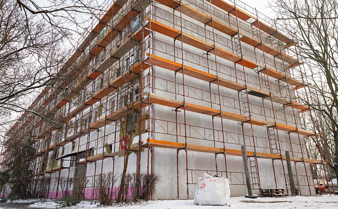 Renovations of prefabricated houses are taking place across the city_Debrecen_Hungary