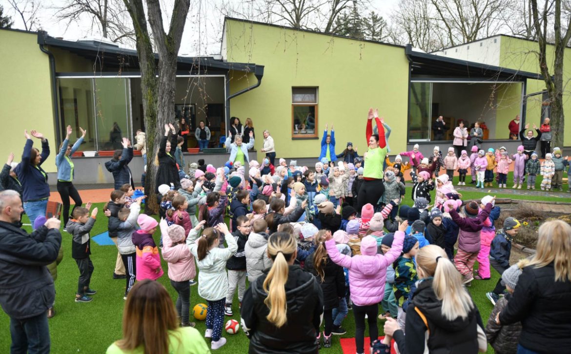 A sports yard for developing movement was inaugurated at the Nagyerdei Kindergarten