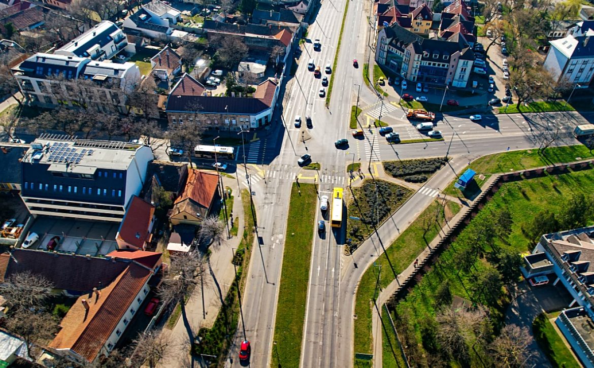 DKV buses will run on a diversion route from Tuesday due to the junction development in Debrecen