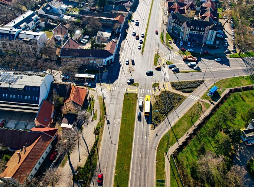 DKV buses will run on a diversion route from Tuesday due to the junction development in Debrecen