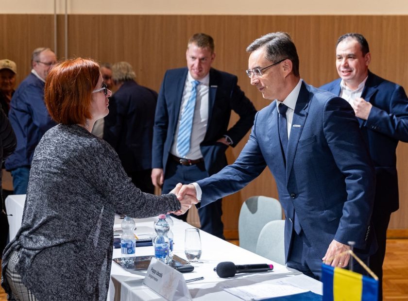 Developments in the eastern part of Debrecen presented at a public forum