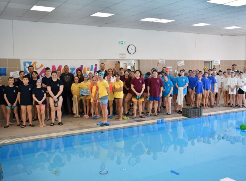 Six primary schools in Debrecen attended a water festival