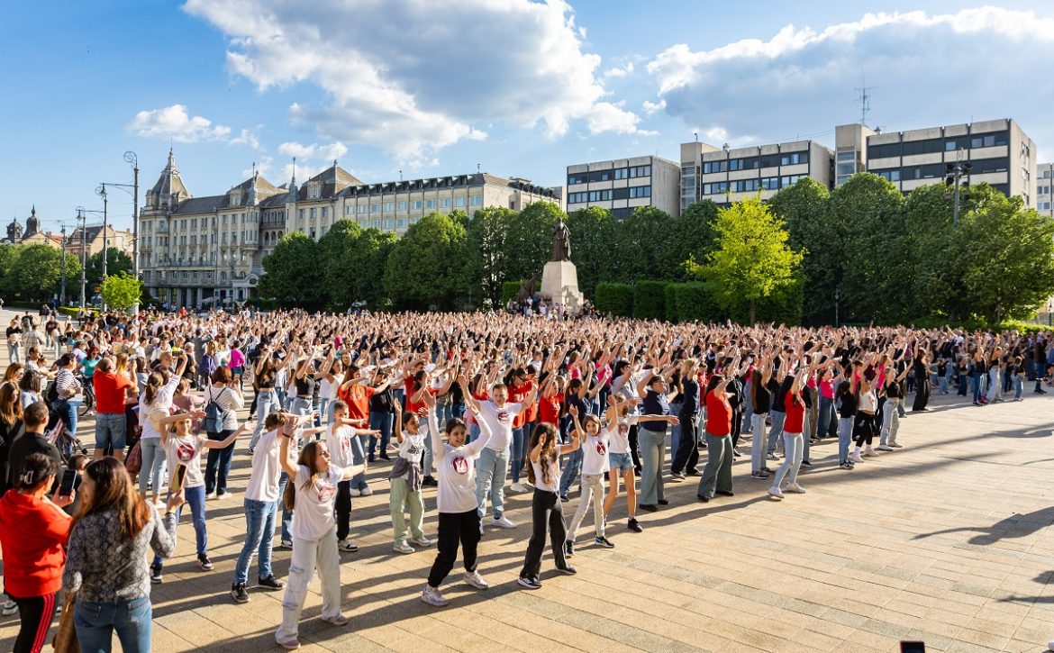 Move, Debrecen! Flashmob event was held for the third time in front of the Great Church
