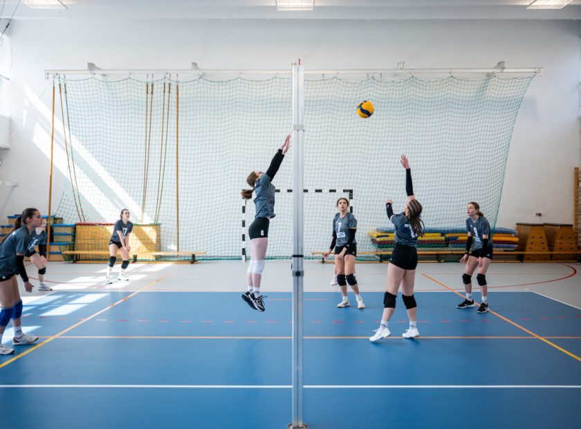 The gymnasium of the secondary school in Debrecen has been fully equipped and renovated