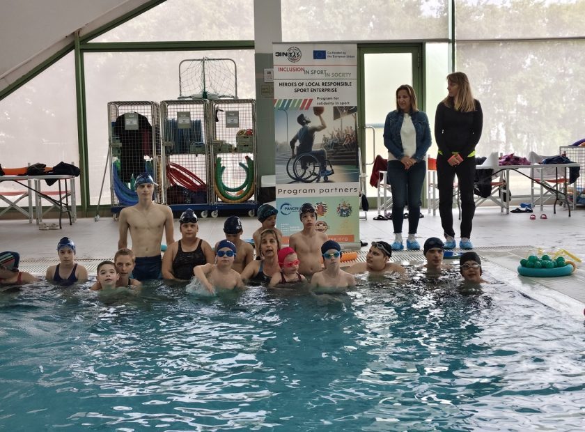 Swimming lessons were held for 15 children with special educational needs at the Debrecen Sports Swimming Pool