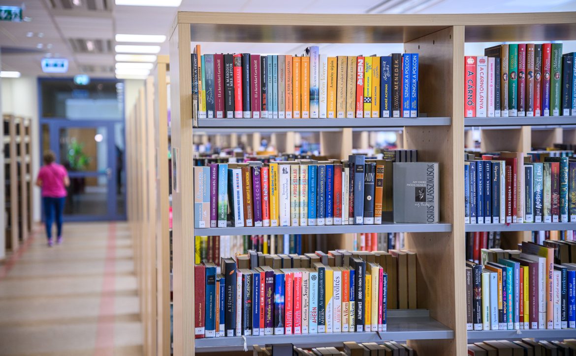 40 percent more books have been borrowed since library use became free in Debrecen