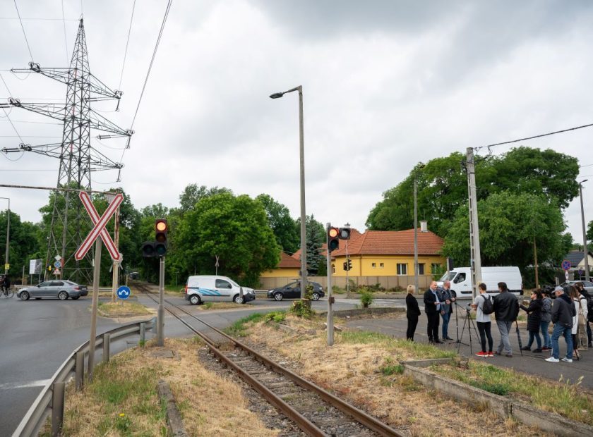 Capacity expansion begins at one of the busiest junctions in the eastern part of the city