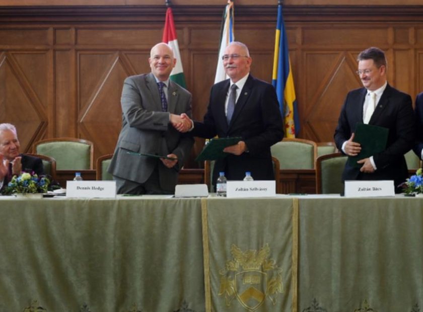 Debrecen University decides to establish an American double degree