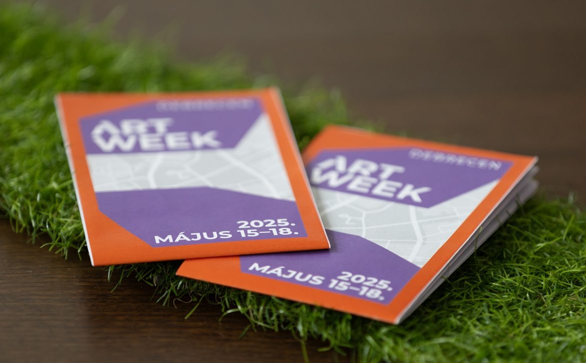 For four days, everything is about fine arts