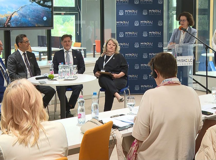 Miskolc and Debrecen discuss cooperation opportunities