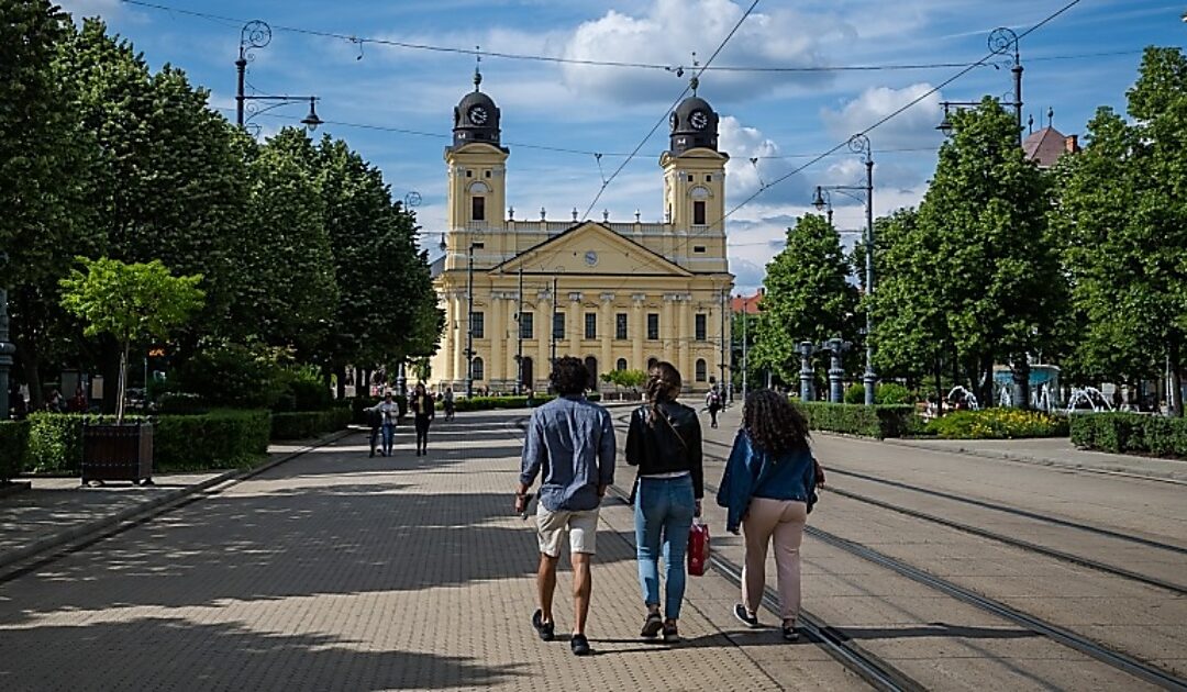 There were a lot of foreign tourists in Debrecen last week