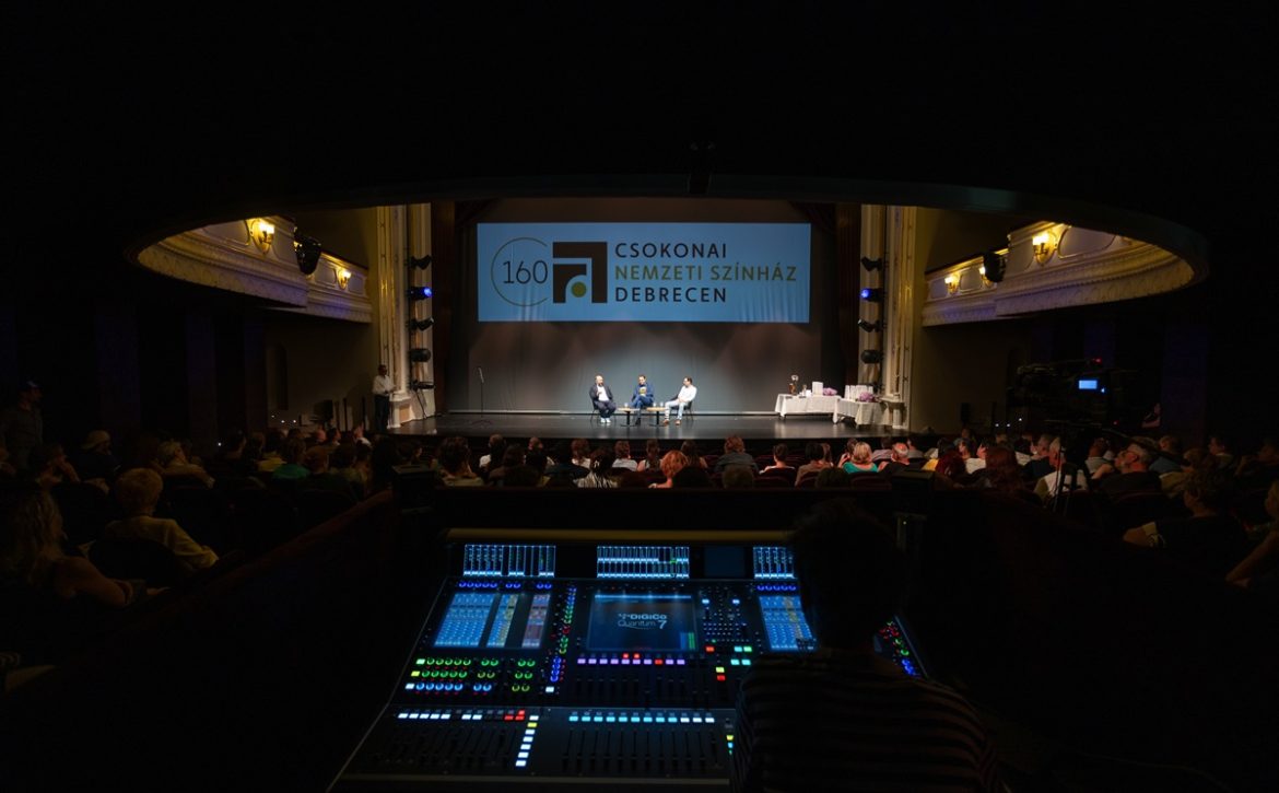Csokonai National Theatre held its season closing event