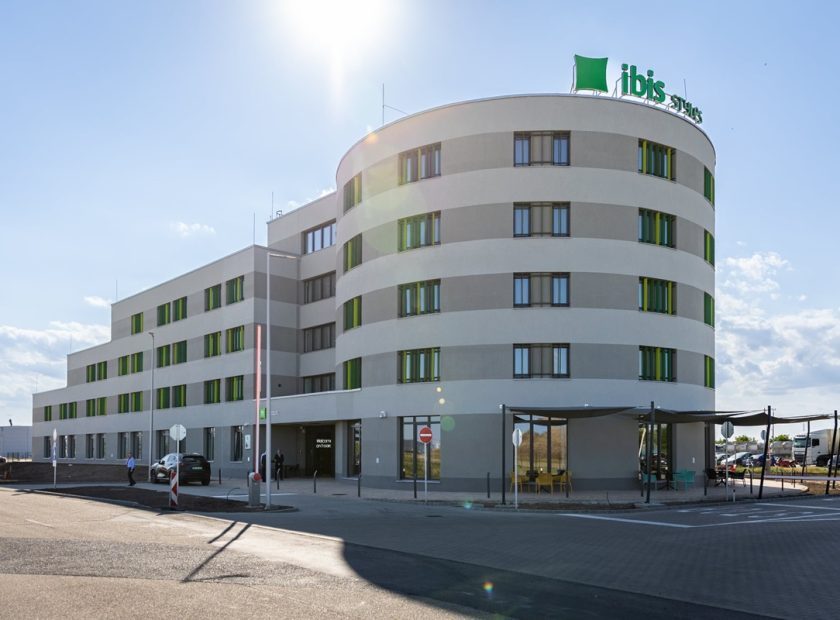The ibis Styles hotel built next to Debrecen airport was presented