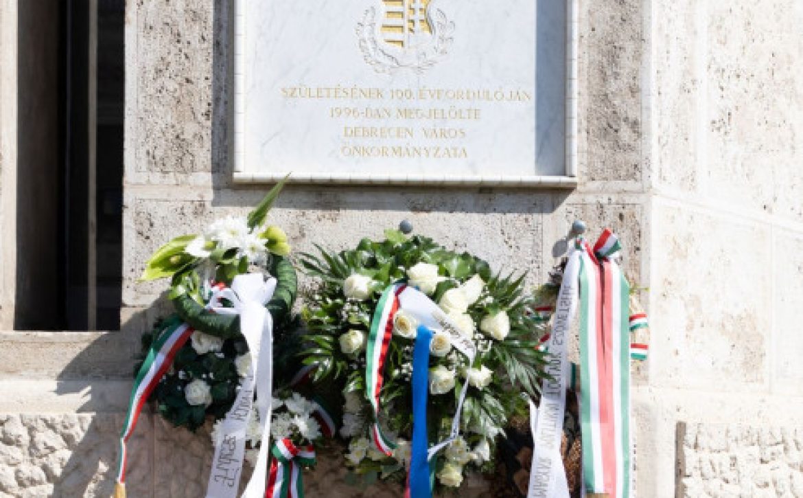 Tributes were paid to Imre Nagy and his fellow martyrs in Debrecen