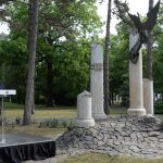 Wreath-laying ceremonies on the 81st anniversary of the carpet bombing