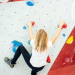 Debrecen school to get new climbing wall this fall