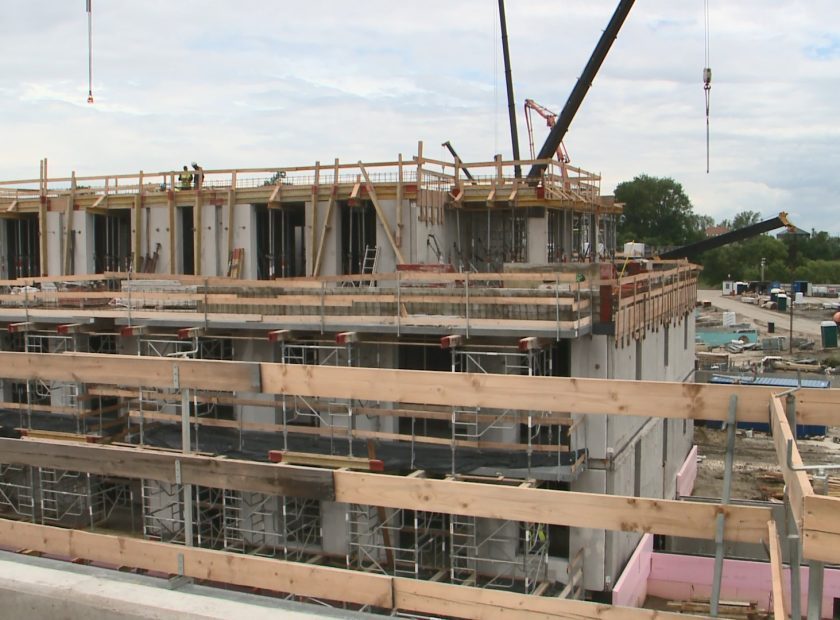 The construction of the 550-apartment complex in Debrecen is progressing very quickly