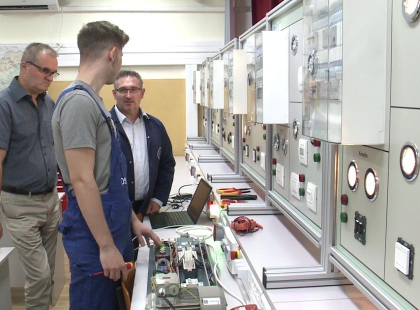Debrecen Vocational Training Center (DSZC)