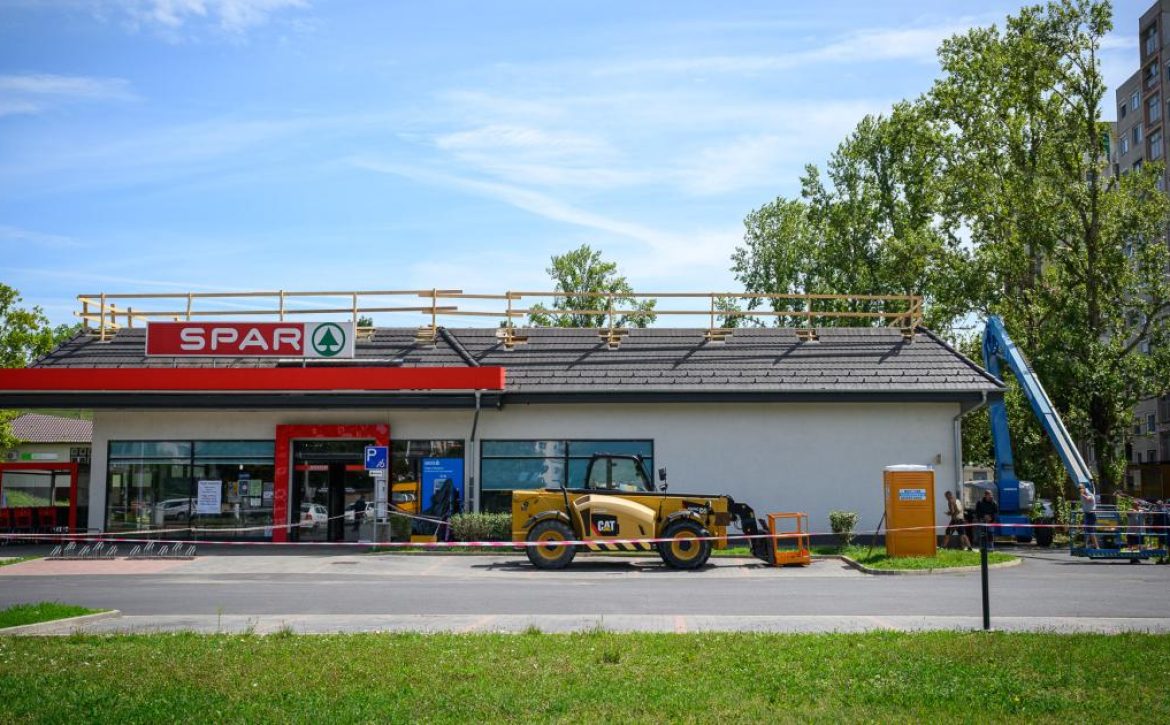 Derek Street Spar reopens soon