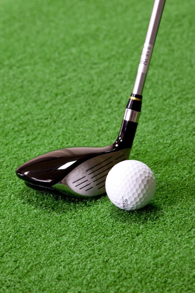 Golf club Pixabay 768x1152