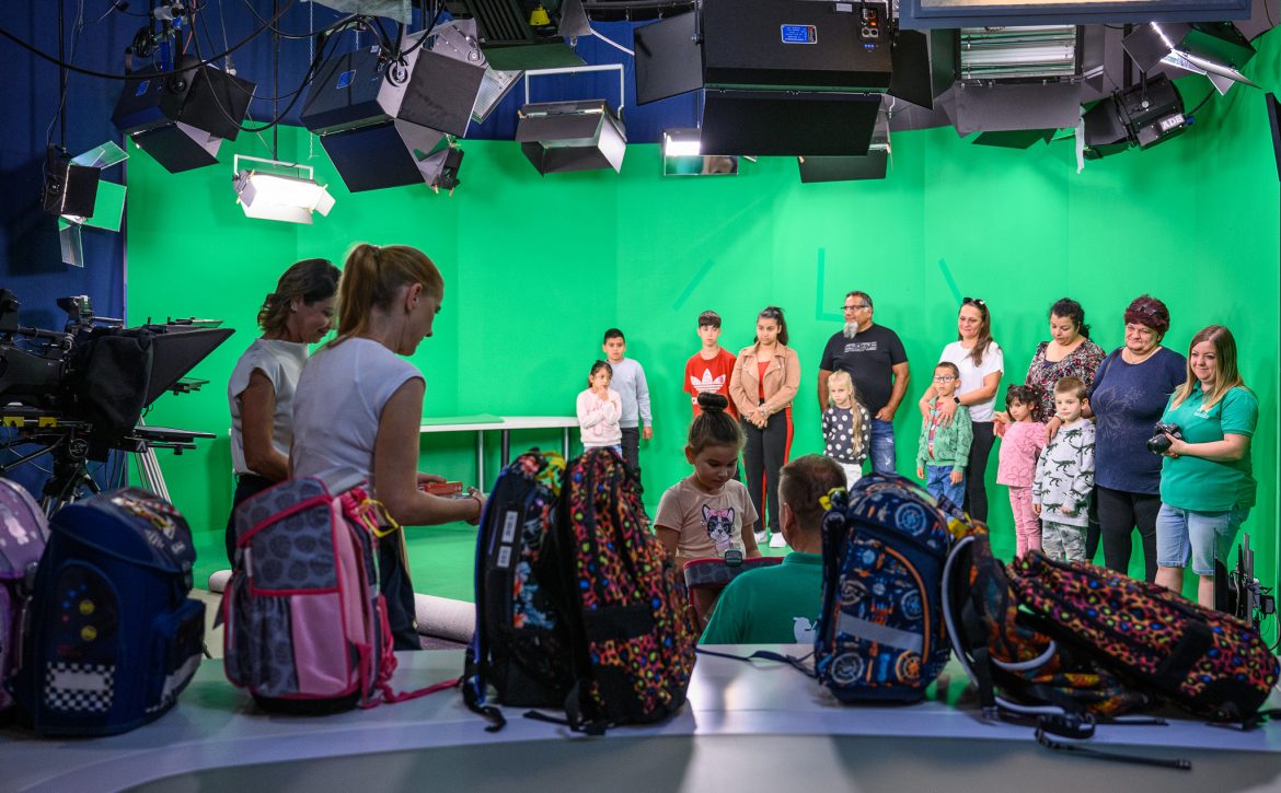 MÃĐdiacentrum helped children start school