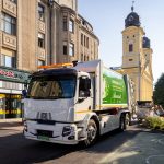 New electric garbage trucks have started operating in Debrecen