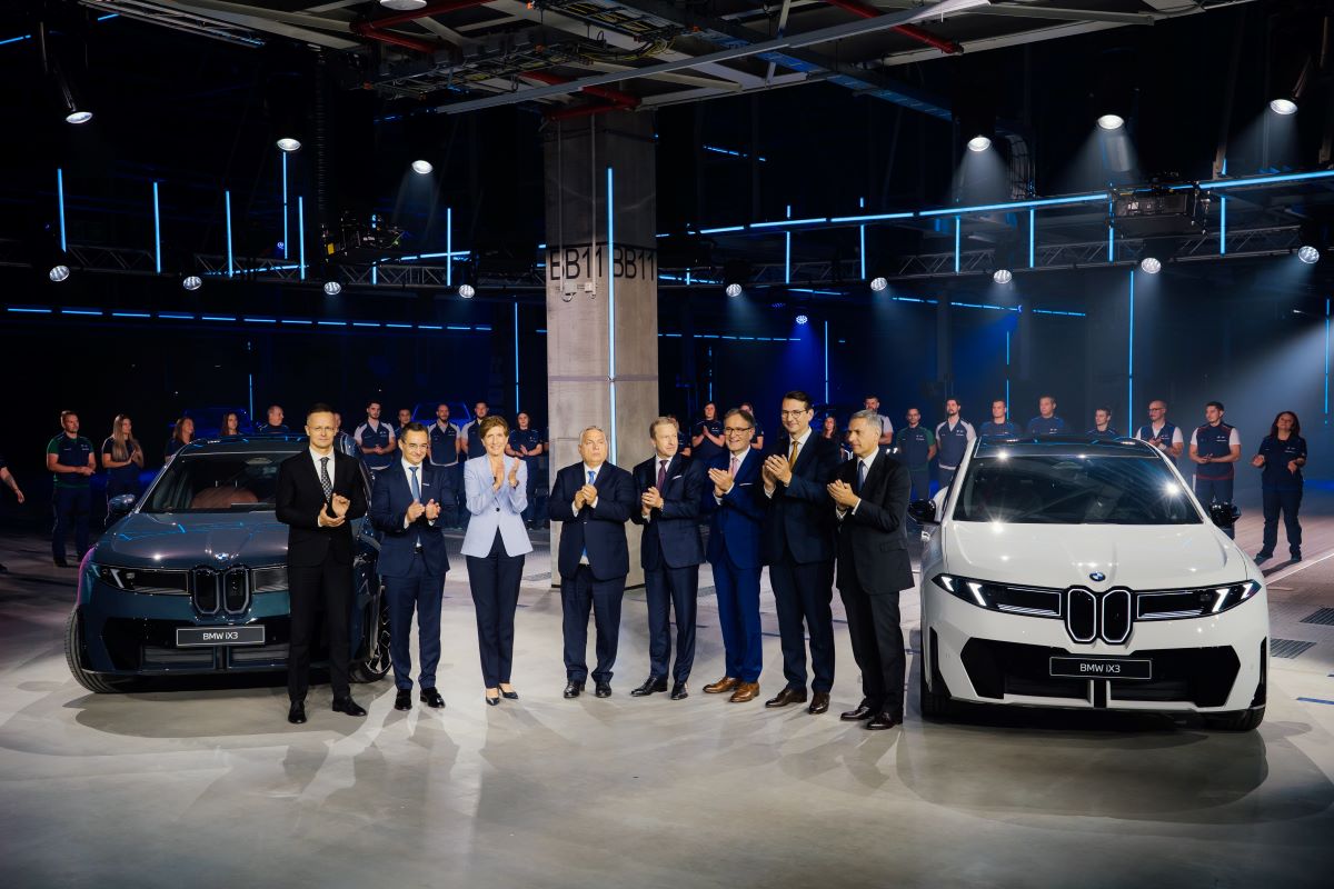 A new era in the automotive industry, a new era in the life of the city: BMW  Group Plant Debrecen has been handed over - DEBRECEN4U