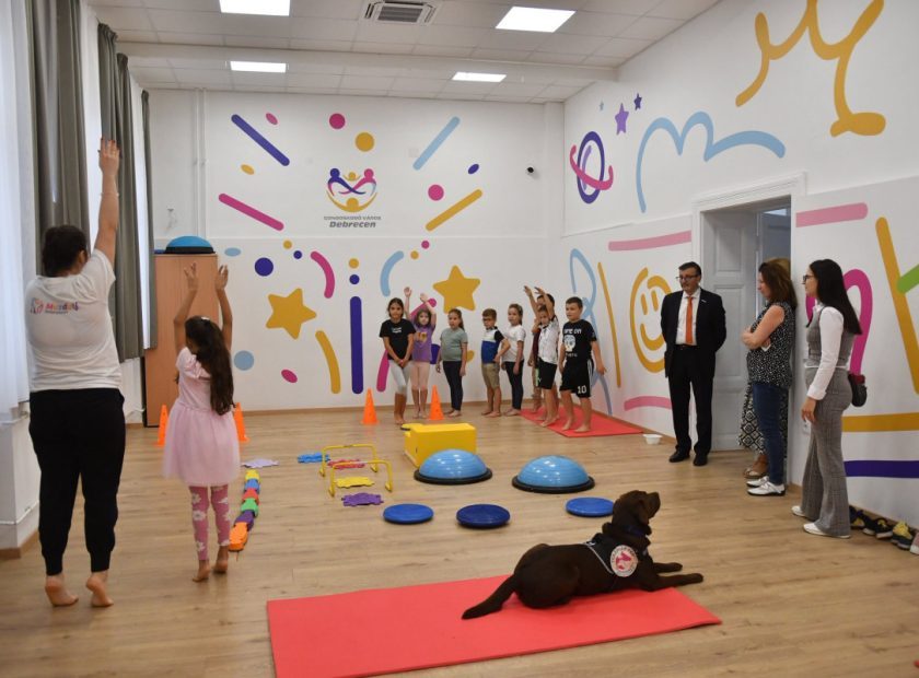 An exemplary project was implemented in Debrecen, which could even be a national model project