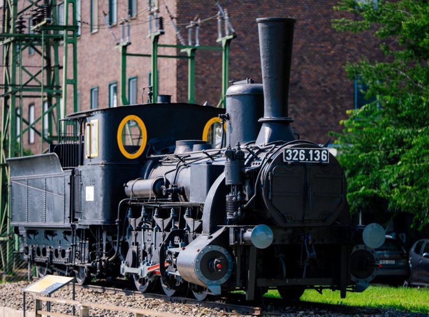 Renovated steam locomotive inaugurated in Debrecen