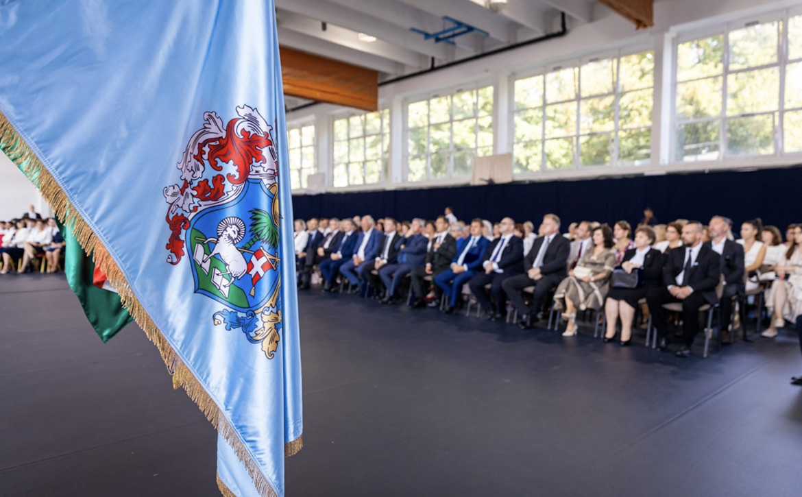 The school year has begun for more than 33,000 students in Debrecen