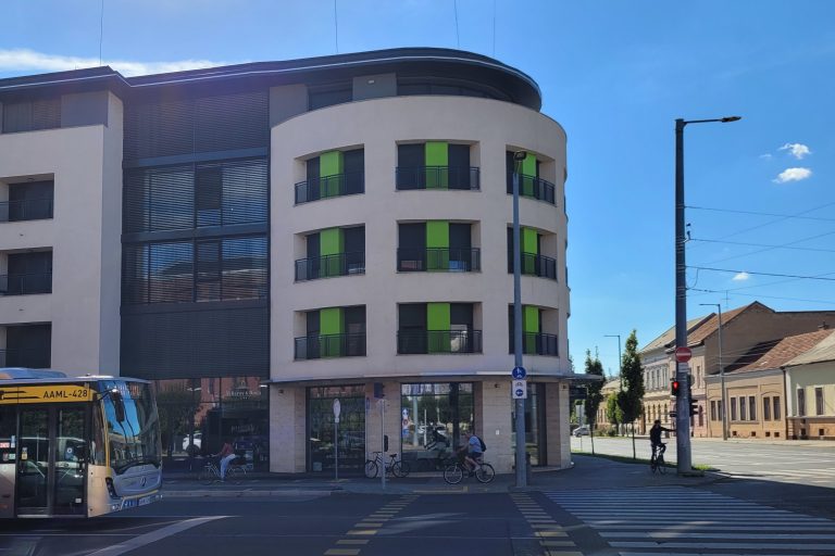 avand apartments 768x512