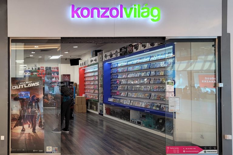 konzolvilag plaza 768x512